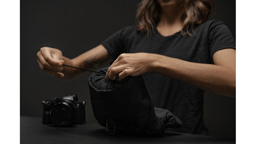 Matador Camera Base Layer, Charcoal/Black, One Size, MATCBL001BK