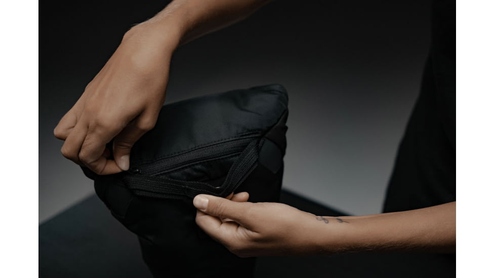 Matador Camera Base Layer, Charcoal/Black, One Size, MATCBL001BK