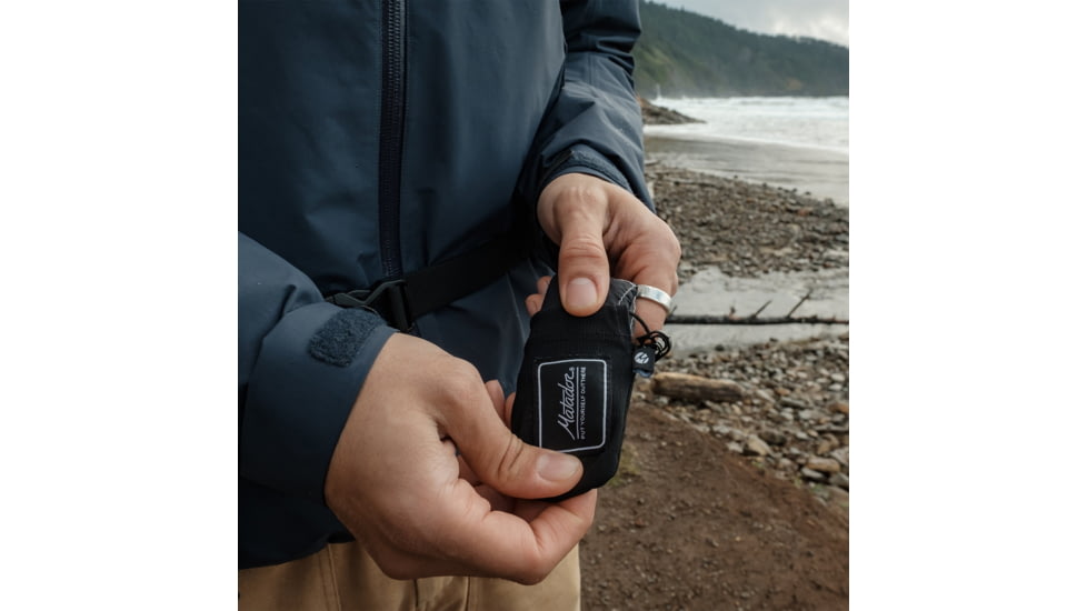 Matador Mini Pocket Blanket, Black, MATS5001BK