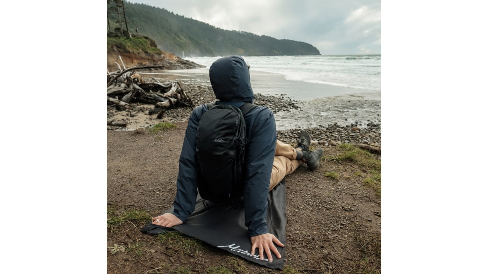 Matador Mini Pocket Blanket, Black, MATS5001BK