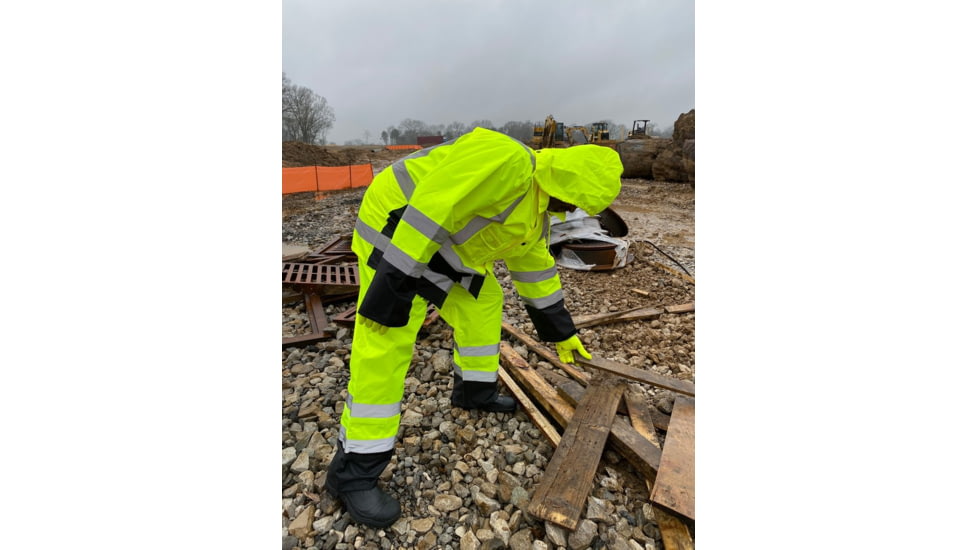 MCR Safety Luminator Hi Vis Lightweight Rain Pants, Poly/PU, High Bib Pocket and Full Elastic Suspenders, ANSI 107 Class E, Fluorescent Lime, L, 508SBPL