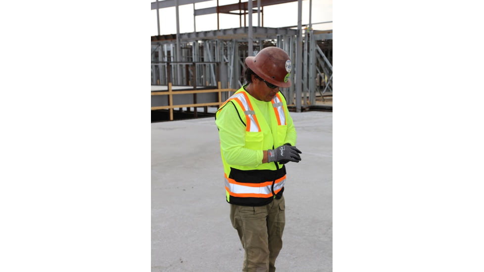 MCR Safety WCCL2MLSZM Hi Vis Reflective Safety Vest, ANSI Type R Class 2, 4in Silver Stripes, Zipper Front Closure, Fluorescent Lime, M, WCCL2MLSZM