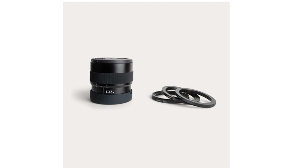Moment 1.33x Anamorphic Lens Adapter, Black, 67mm,72mm,77mm,82mm, 133-000