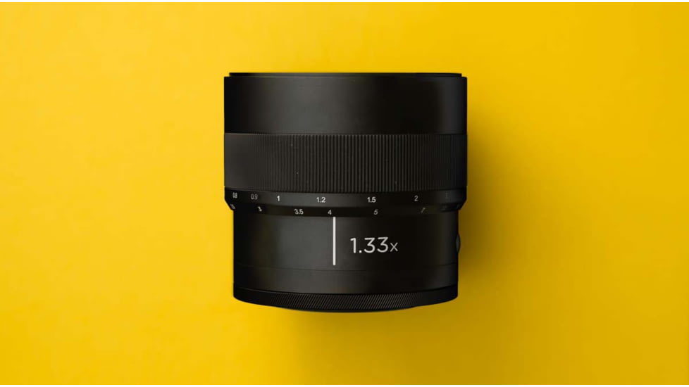 Moment 1.33x Anamorphic Lens Adapter, Black, 67mm,72mm,77mm,82mm, 133-000