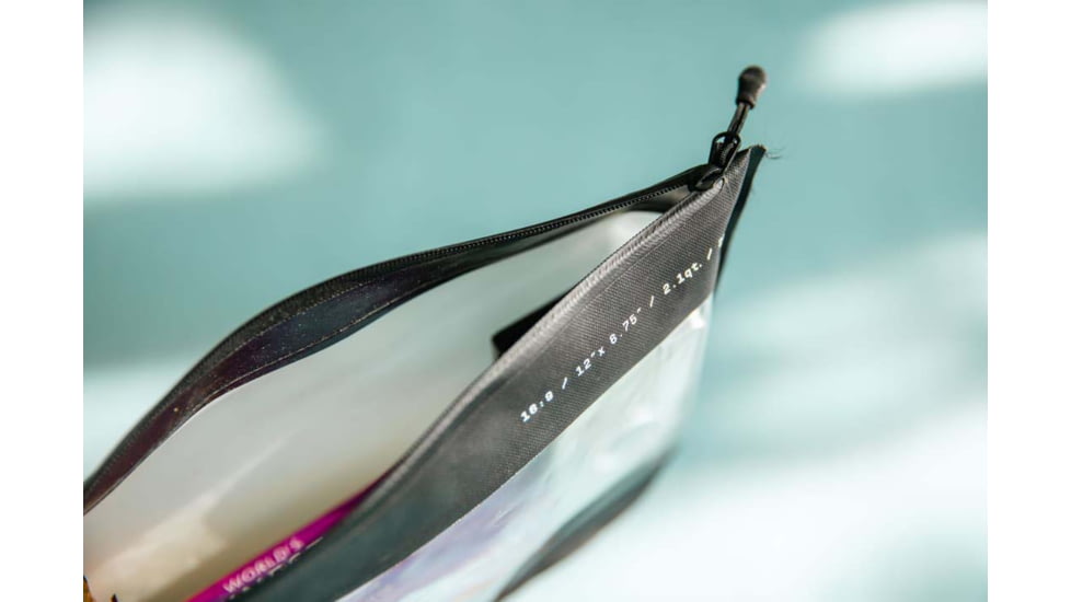 Moment Reusable Travel Film Pouch, Medium, Black, 106-188