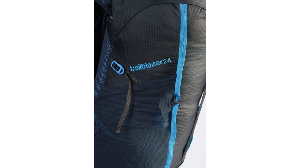 Montane Trailblazer 24 Pack - Womens, Charcoal, One Size, PTB24CHAO11