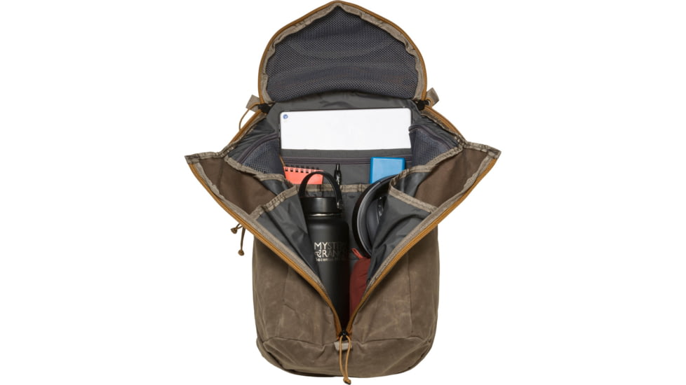 Mystery Ranch Urban Assault 24 Pack, Wood Waxed, One Size, 111171-202-00