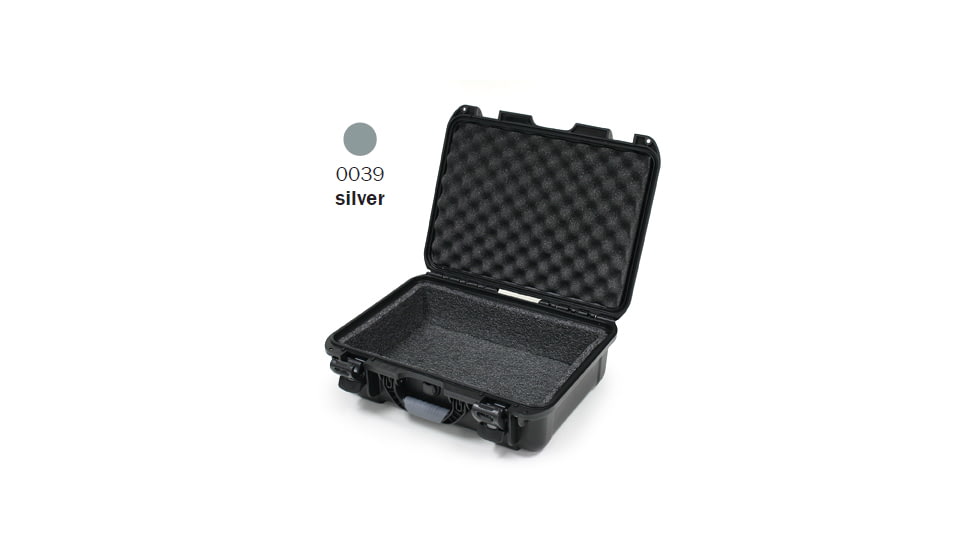 Nanuk 920 Case, Open, Silver w/ Foam Liner