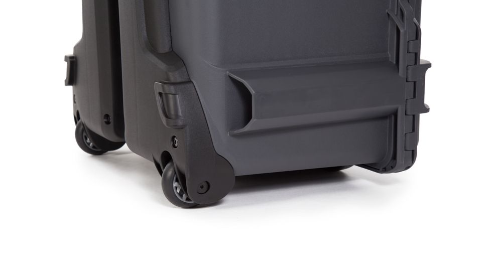 Nanuk 960 Hard Plastic Case, Graphite, 960S-000GP-0A0