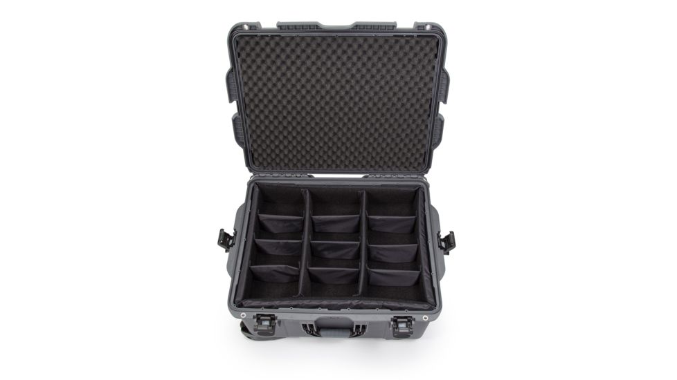 Nanuk 960 Hard Case w/ Padded Divider, Graphite, 960S-020GP-0A0
