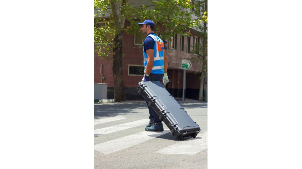 Nanuk 995 Rifle Protective Hard Case, w/ 3-Part Foam Insert, Black, 995S-011BK-0A0