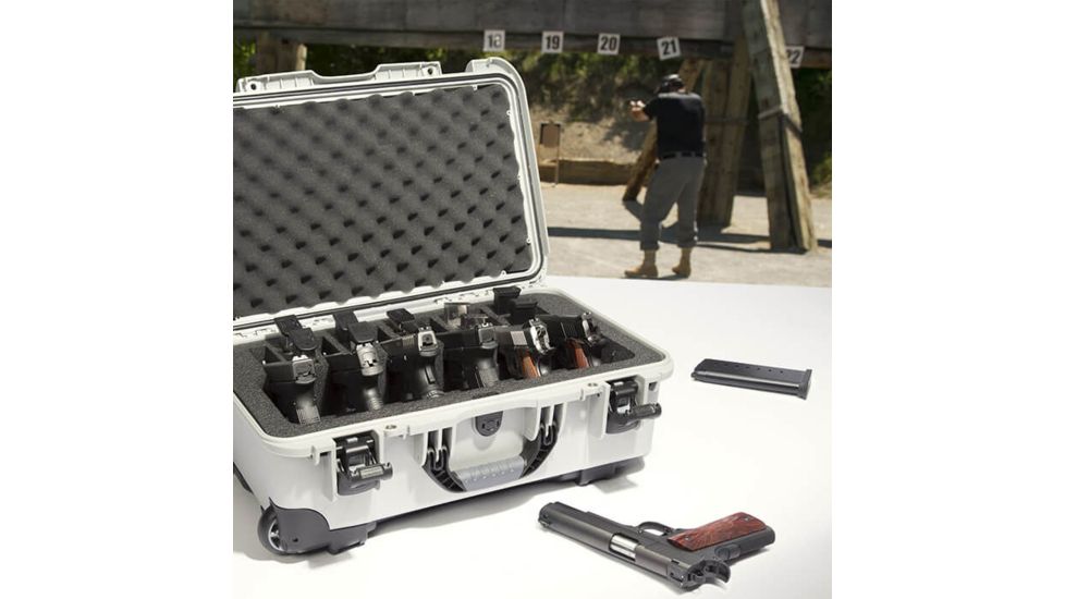 Nanuk Customized foam insert for 935 Case for 6UP Pistols, Black, 1-935-16708