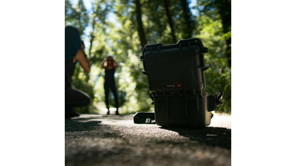 Nanuk 908 Protective Case w/ Cubed Foam