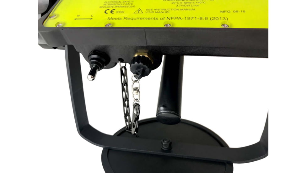 Nightstick Intrinsically Safe Rechargeable LED Scene Light w/Magnetic Base, Green/Black, XPR-5592GX