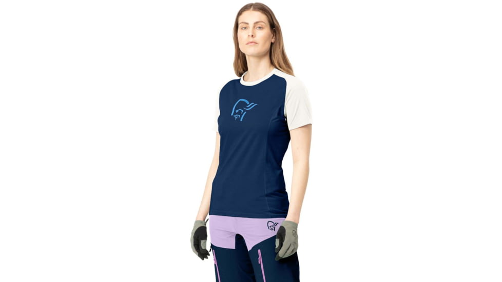 Norrona Fjora Wool T-Shirt - Womens, Indigo Night, Large, 2225-21 2295 L