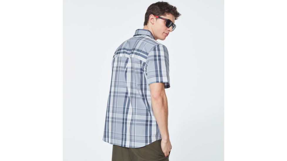Oakley Checked Woven Short Sleeve Shirt - Mens, Grey Check, Large, FOA400030-97Y-L
