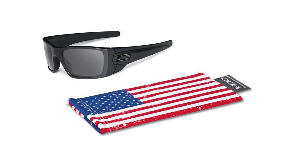 Oakley SI Fuel Cell Sunglasses, Matte Black/Tonal Flag Frame, Grey Lens OO9096-29