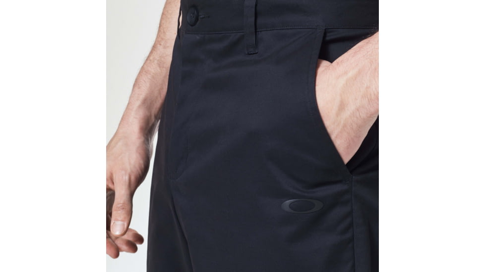 Oakley Icon Chino Golf Pant - Mens, Blackout, 31X32, 422629-02E-31X32