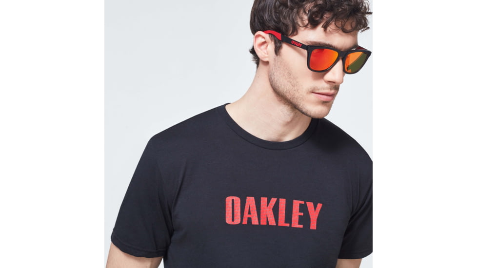 Oakley Logo Stars Short Sleeve Tee - Mens, Blackout, Small, FOA400068-02E-S