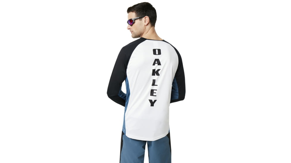 Oakley Mtb Long Sleeve Tech Tee - Mens, Real Teal, Small 434362-6E3-S