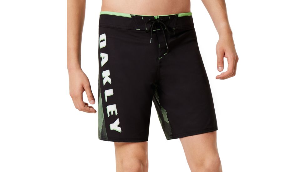 Oakley 75 Boardshort 18in - Men's, Dull Onyx, 33, 482569-27C-33