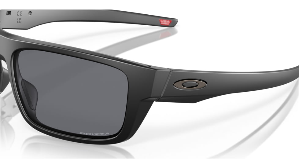 Oakley OO9367 Drop Point Sunglasses, Matte Black Frame, Grey Lenses, 936701-60