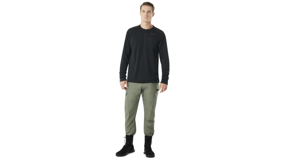 Oakley Enhance Long Sleeve Crew 8.7.02 - Mens, Blackout, Large, 434249-02E-L