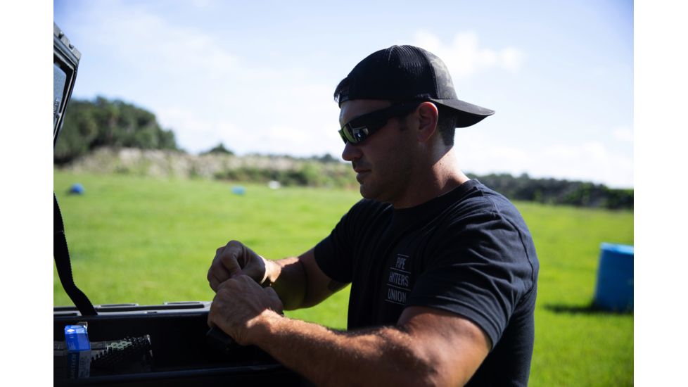 Oakley SI Standard Issue Gascan BlackStandard Issuede Sunglasses, Matte Black w/Prizm Black Polarized, OO9014-2860