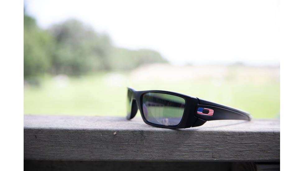 Oakley Standard Issue GasCan Flag Collection Sunglasses, Matte Black Texas w/Black Iridium, OO9014-4060