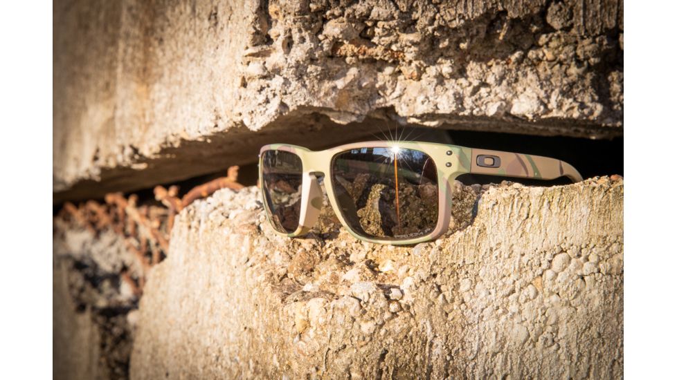 Oakley SI Standard Issue Holbrook Multicam Collection Sunglasses, Multicam w/Prizm Grey Polar, OO9102-I255