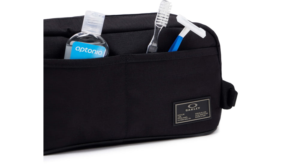 Oakley Utility Beauty Case - Mens, Blackout, One Size, 921517-02E-U