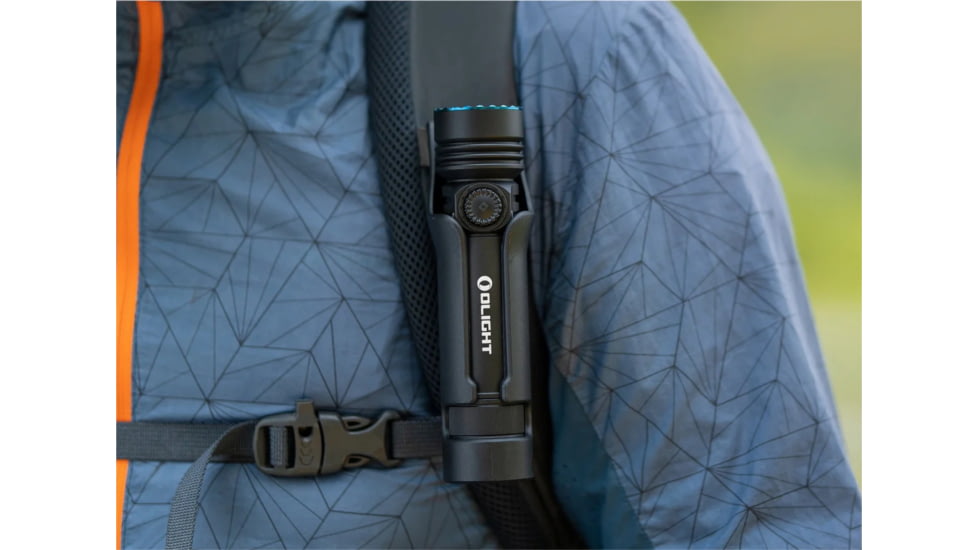 Olight Seeker 4 Pro CW, Rechargeable Handheld Flashlight, 4,600 Lumens, Black, Includes Holster, SEEKER4PROMTBKCW