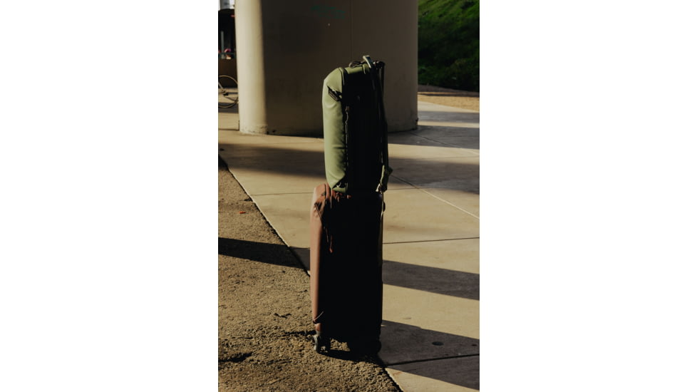 Peak Design 20L Travel Backpack, Sage, Large, BTR-20-SG-2