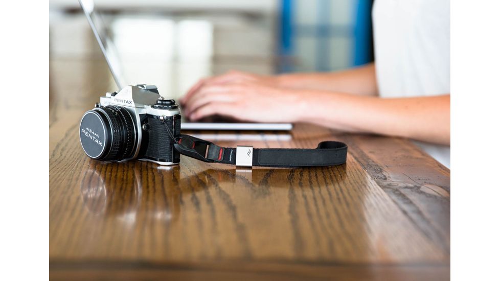 Peak Design Camera Cuff, Black CF-BL-3