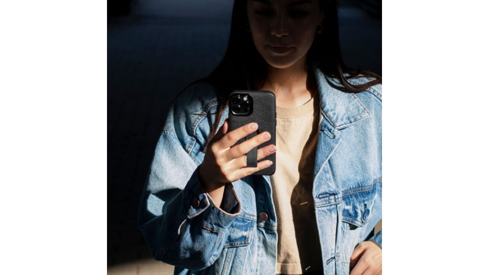 Peak Design Everyday Loop Case, Charcoal, iPhone 13 Pro, M-LC-AR-CH-1