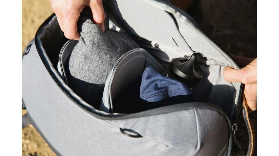 Peak Design Everyday Zip V2 Backpack, 15 Liters, Ash, BEDBZ-15-AS-3