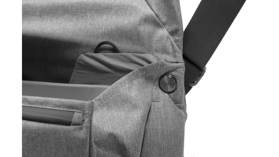 Peak Design V2 Everyday Messenger, 13 Liters, Ash, BEDM-13-AS-3