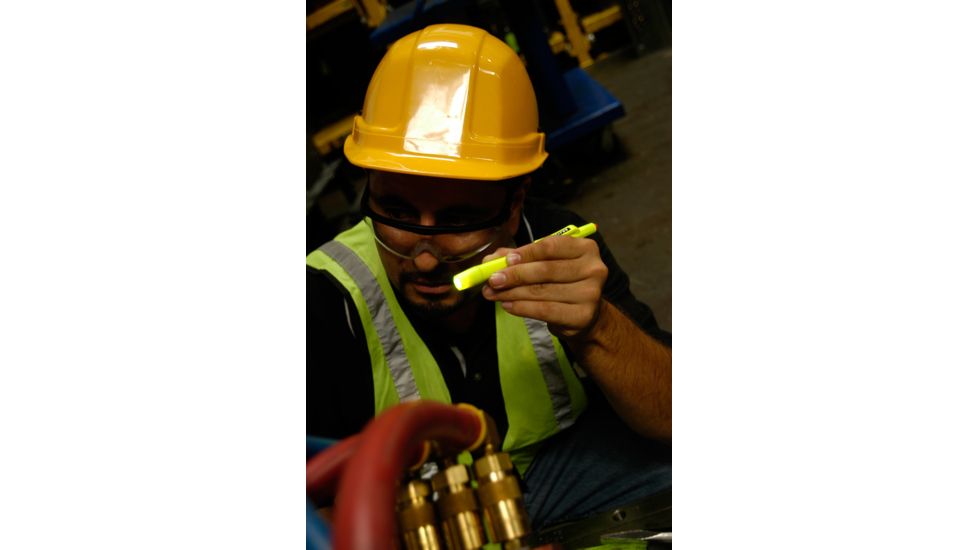 Pelican 1830 L4 LED 8 Lumens Flashlight w/AAA Batteries, Yellow, Carded