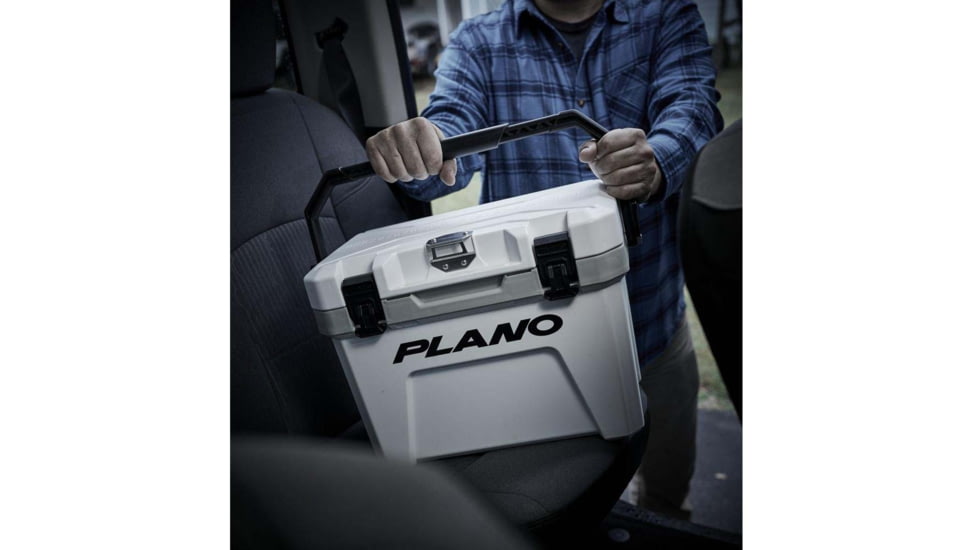 Plano Frost Cooler w/Display, 14qt, White, 14 quart, PLAC14WHD