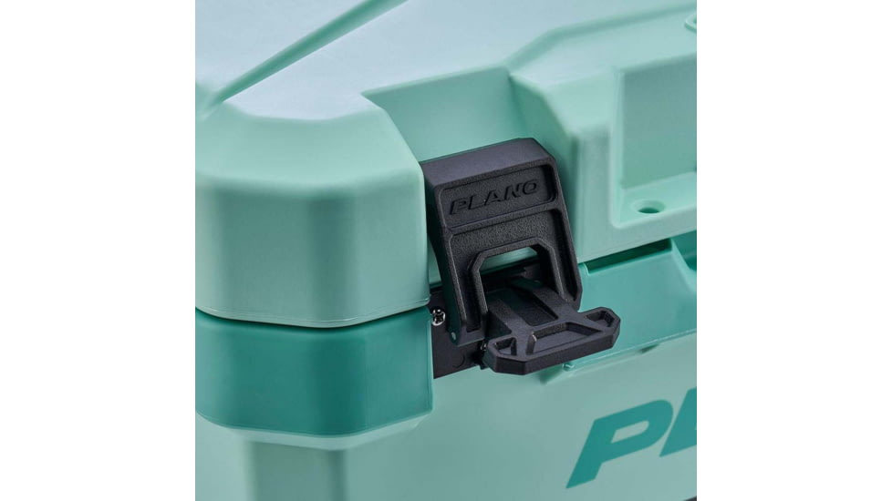 Plano Frost Cooler w/Display, 32qt, Seafoam, 32 quart, PLAC32SFD