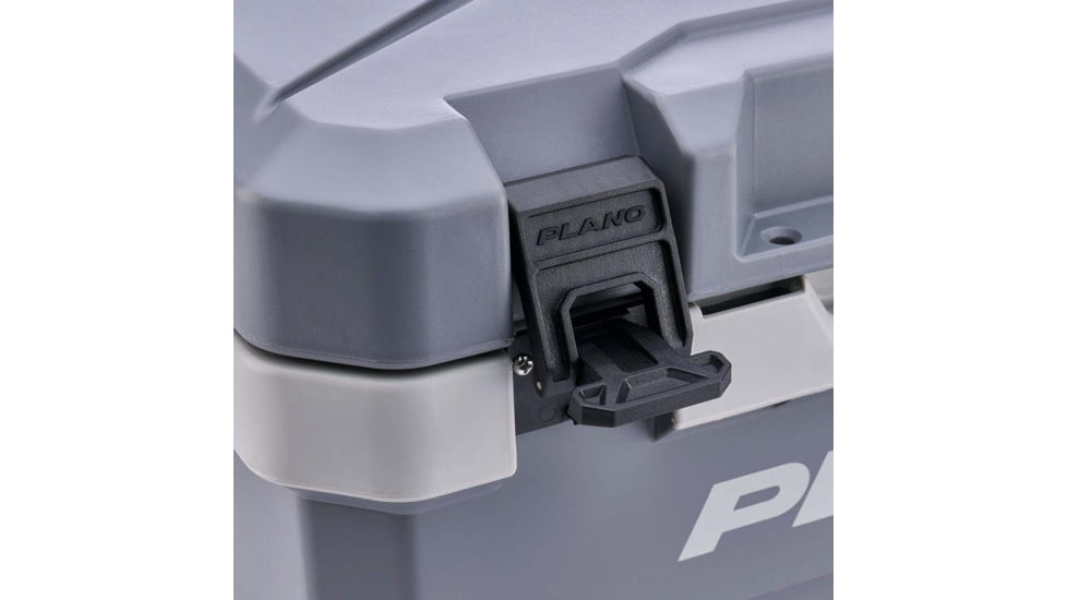 Plano Frost Cooler w/Display, 32qt, Storm Gray, 32 quart, PLAC32SGD