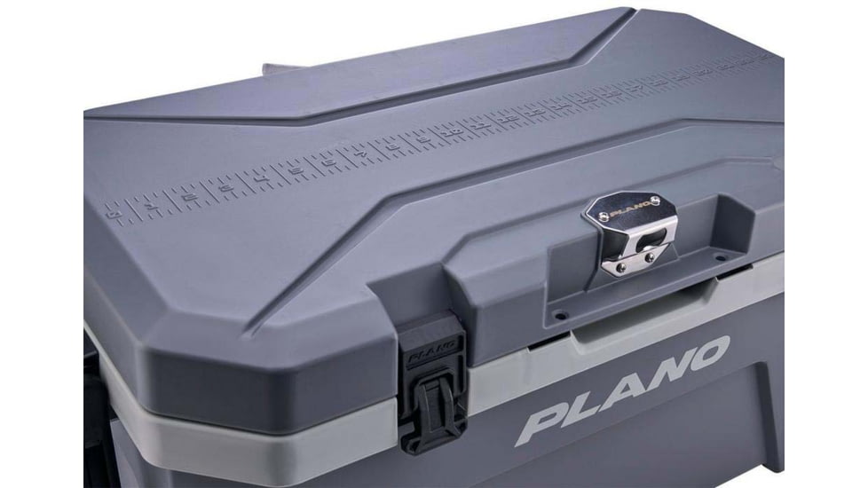 Plano Frost Cooler w/Display, 32qt, Storm Gray, 32 quart, PLAC32SGD