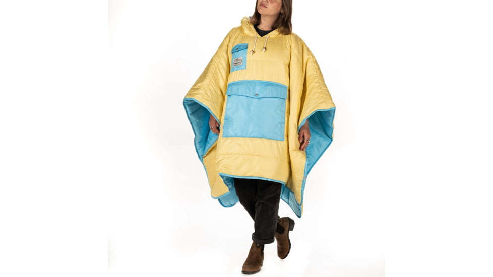 Poler Poncho, Powder Blue Daisy, One Size, 212ACU5601-PBlDaisy-O/S