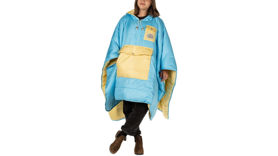 Poler Poncho, Powder Blue Daisy, One Size, 212ACU5601-PBlDaisy-O/S