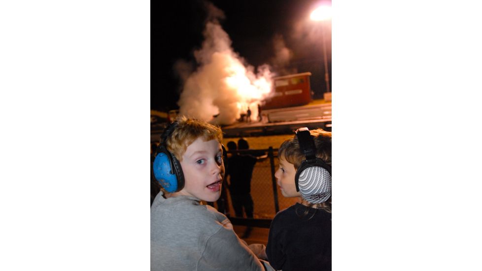 Pro Ears ReVo26 Hearing Protectors, Blue Diamond Plate PE-26-U-Y-010