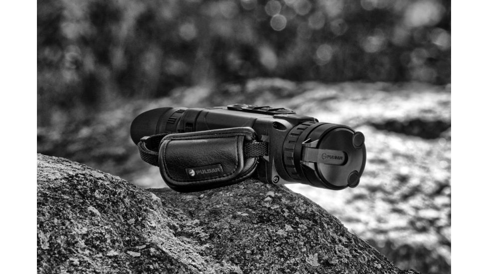 OpticsPlanet Exclusive Refurbished, Pulsar Helion XP50 2.5-20x42mm Thermal Imaging Monocular, Black, PL77405