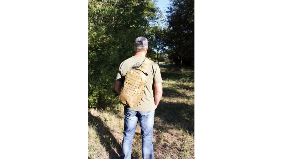 Red Rock Outdoor Gear Raider Sling Pack, Coyote, One Size, 80159COY