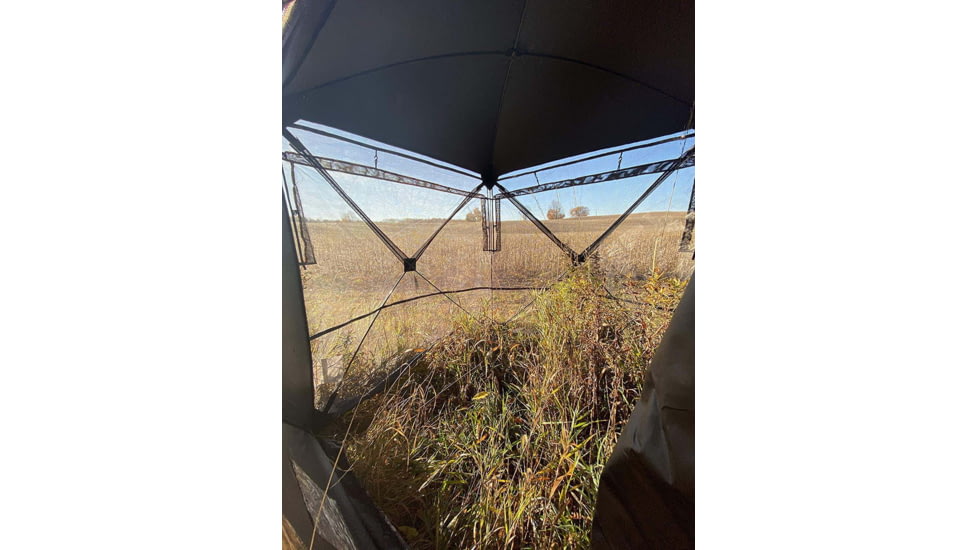 Rhino Blinds Ground Blind R180 W/see Through Mesh 75x75x66 Rtedg, R180RTE