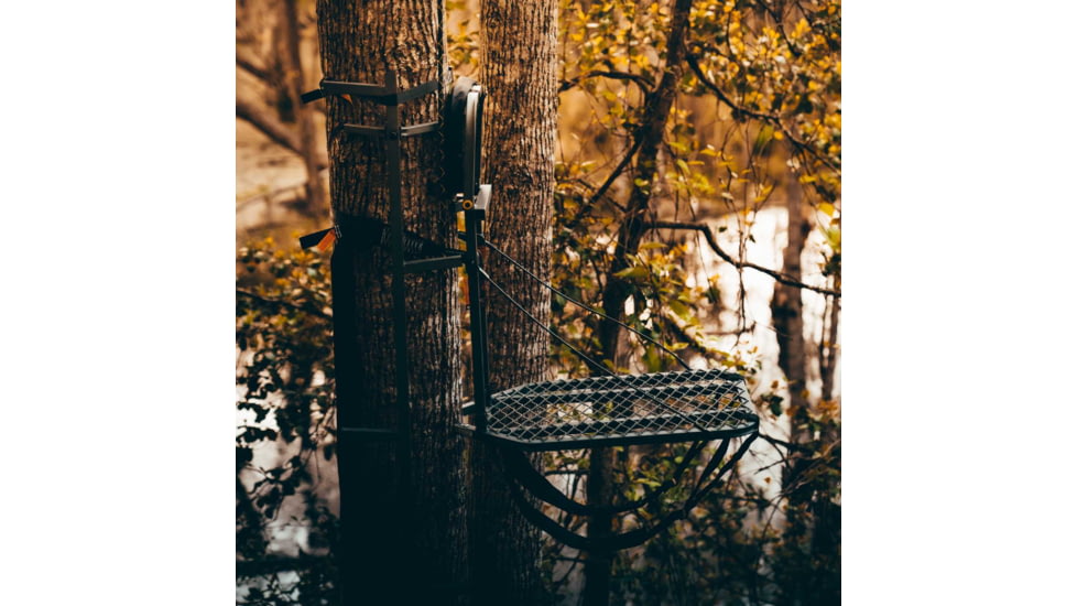 Rivers Edge Treestands Big Foot Traveler Hang-on Stand, Black, RE553