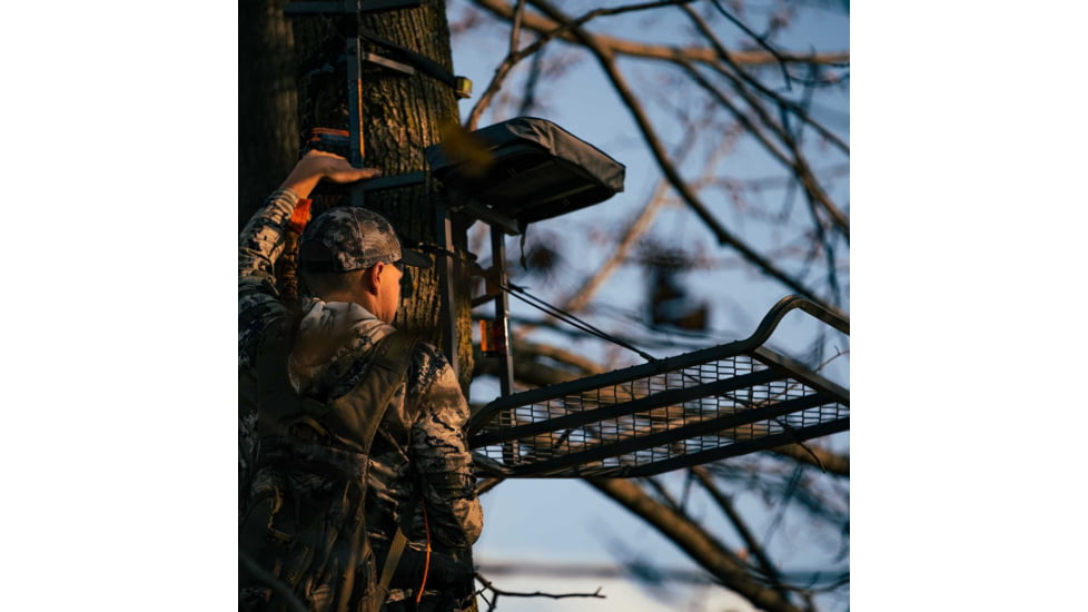 Rivers Edge Treestands Big Foot XL Classic Hang-on Stand, Black RE554